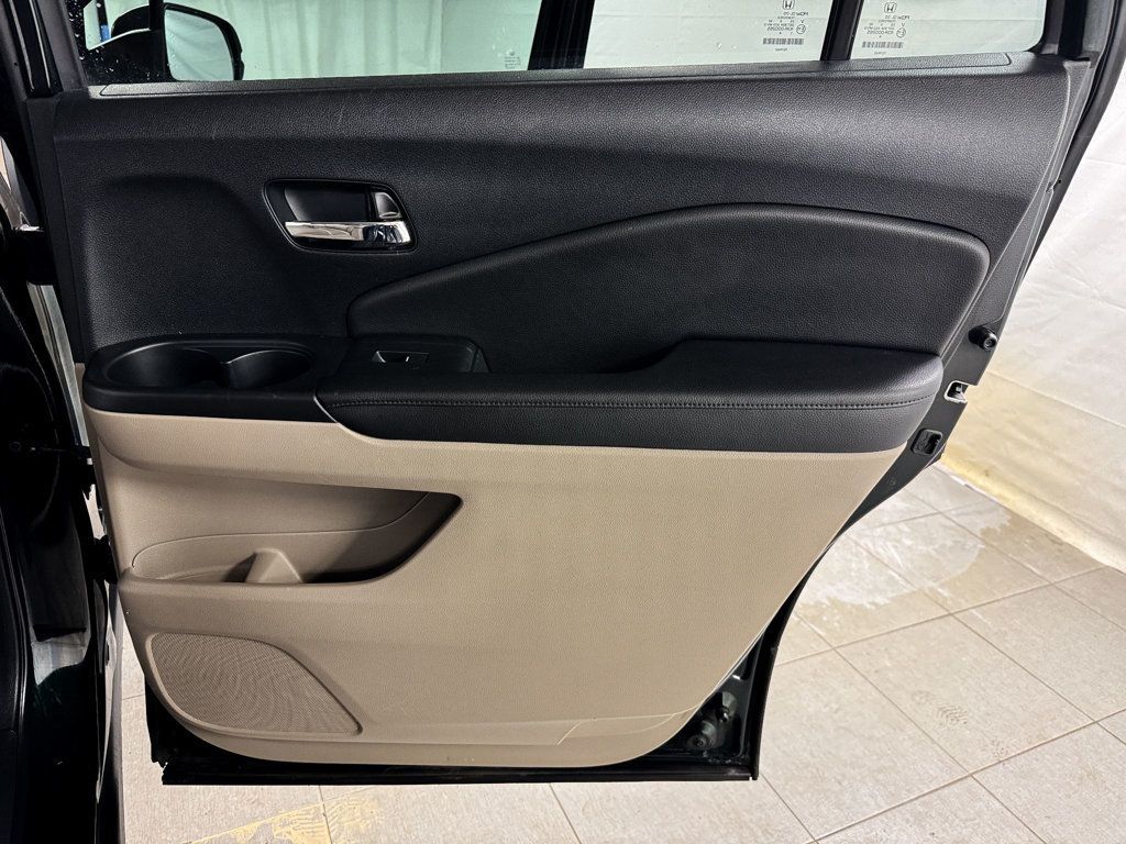 2016 Honda Pilot EXL 4WD - 22974069 - 15