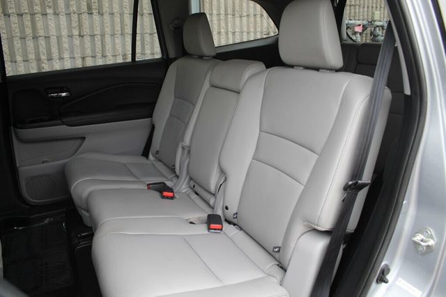 2016 Honda Pilot ONE OWNER AWD EXL W/ NAVIGATION, LEATHER, MOONROOF - 22934344 - 28