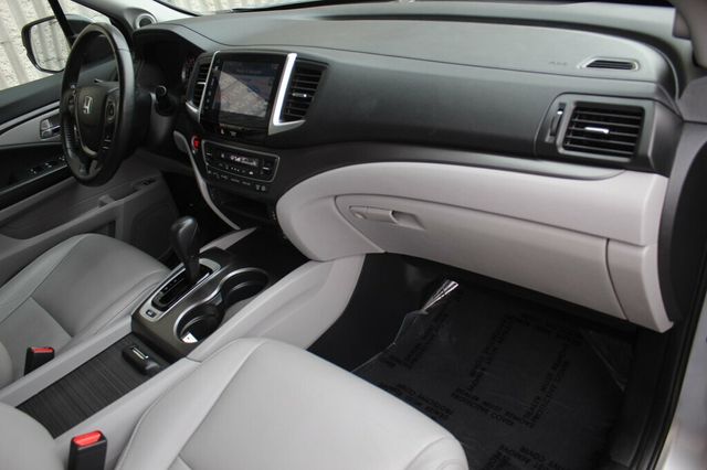 2016 Honda Pilot ONE OWNER AWD EXL W/ NAVIGATION, LEATHER, MOONROOF - 22934344 - 8