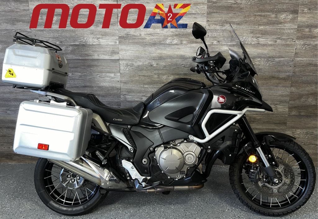 2016 Honda VFR1200X SUPER CLEAN! - 22461643 - 0