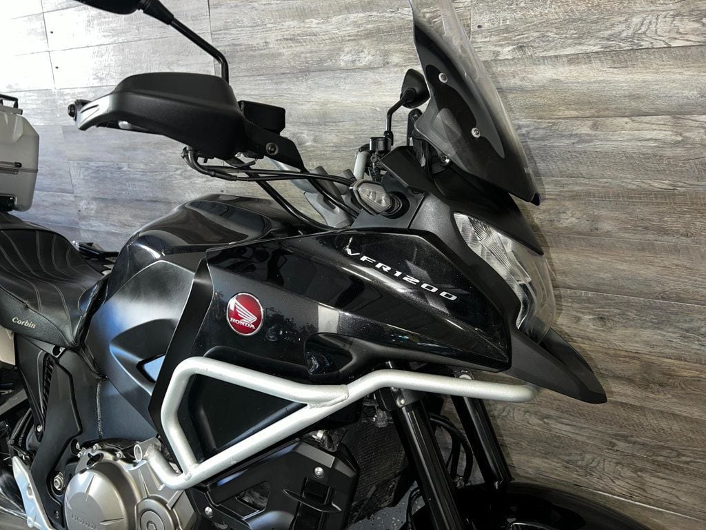 2016 Honda VFR1200X SUPER CLEAN! - 22461643 - 3