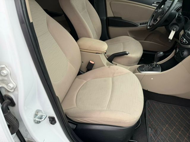 2016 Hyundai Accent  - 23019614 - 13