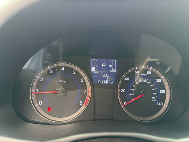 2016 Hyundai Accent  - 23019614 - 17