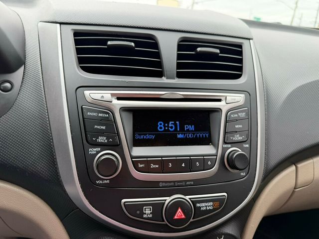 2016 Hyundai Accent  - 23019614 - 19