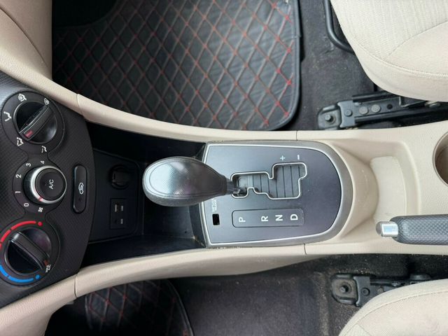 2016 Hyundai Accent  - 23019614 - 20