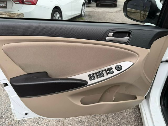 2016 Hyundai Accent  - 23019614 - 21