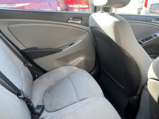 2016 Hyundai Accent 4dr Sedan Automatic SE - 23068768 - 2