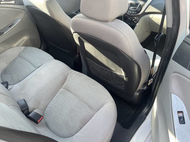2016 Hyundai Accent 4dr Sedan Automatic SE - 23068768 - 3