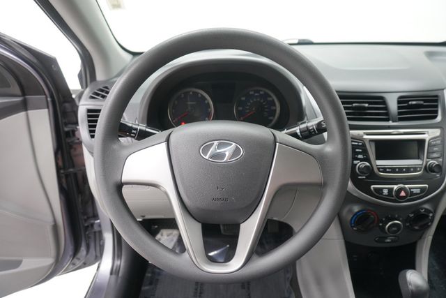 2016 Hyundai Accent 4dr Sedan Automatic SE - 23014991 - 14
