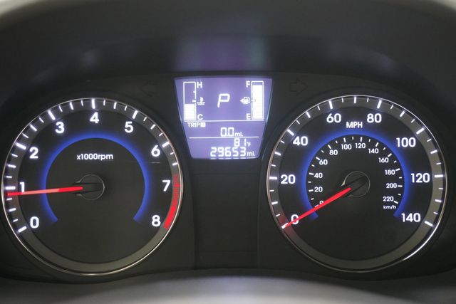 2016 Hyundai Accent 4dr Sedan Automatic SE - 23014991 - 15