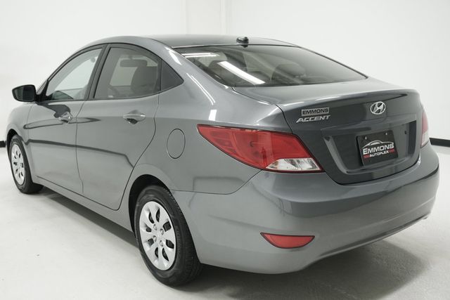 2016 Hyundai Accent 4dr Sedan Automatic SE - 23014991 - 5