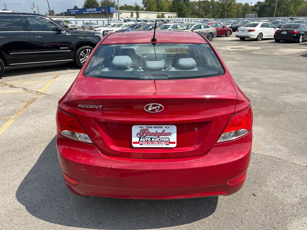 2016 Hyundai Accent SE photo 5
