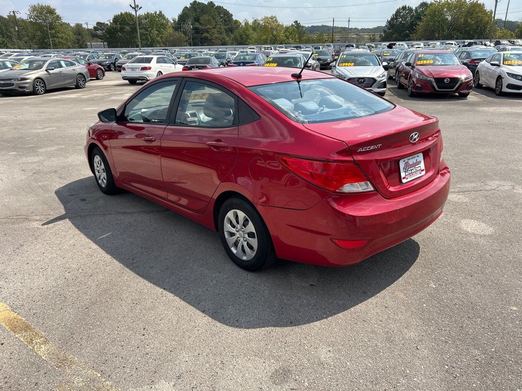 2016 Hyundai Accent SE photo 6