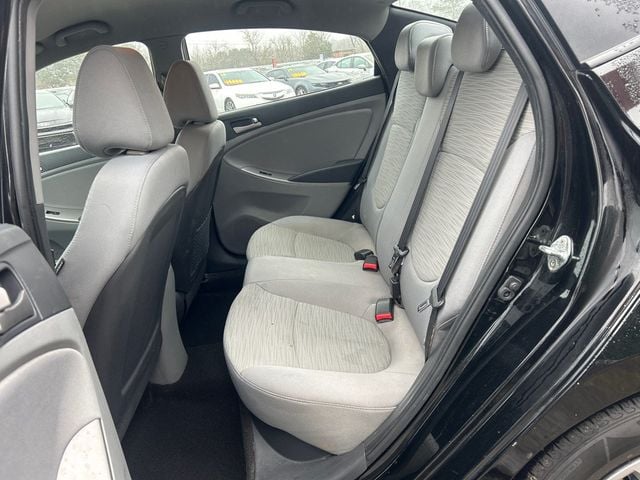 2016 Hyundai Accent 4dr Sedan Automatic SE - 22968293 - 6