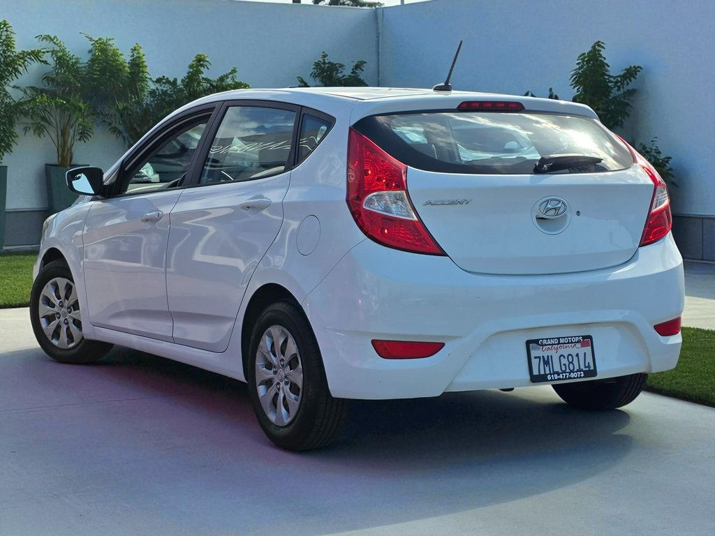2016 Hyundai Accent 5dr Hatchback Automatic SE - 22935268 - 9