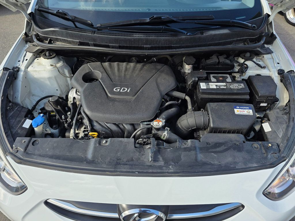 2016 Hyundai Accent 5dr Hatchback Automatic SE - 22935268 - 42