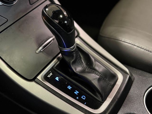 2016 Hyundai Elantra 4dr Sedan Automatic Limited - 22994717 - 32