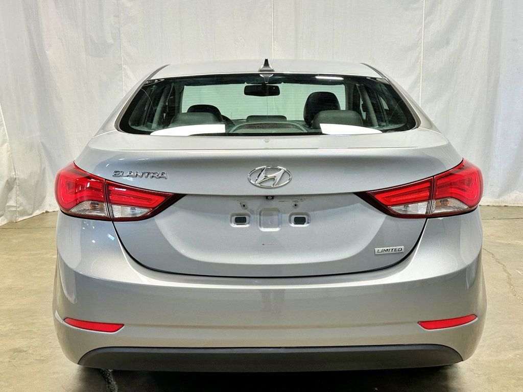 2016 Hyundai Elantra 4dr Sedan Automatic Limited PZEV - 23035161 - 9
