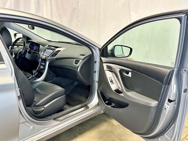 2016 Hyundai Elantra 4dr Sedan Automatic Limited PZEV - 23035161 - 18