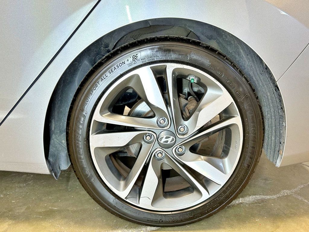 2016 Hyundai Elantra 4dr Sedan Automatic Limited PZEV - 23035161 - 42