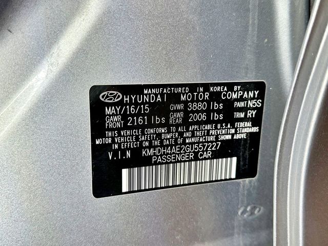 2016 Hyundai Elantra 4dr Sedan Automatic Limited PZEV - 23035161 - 43