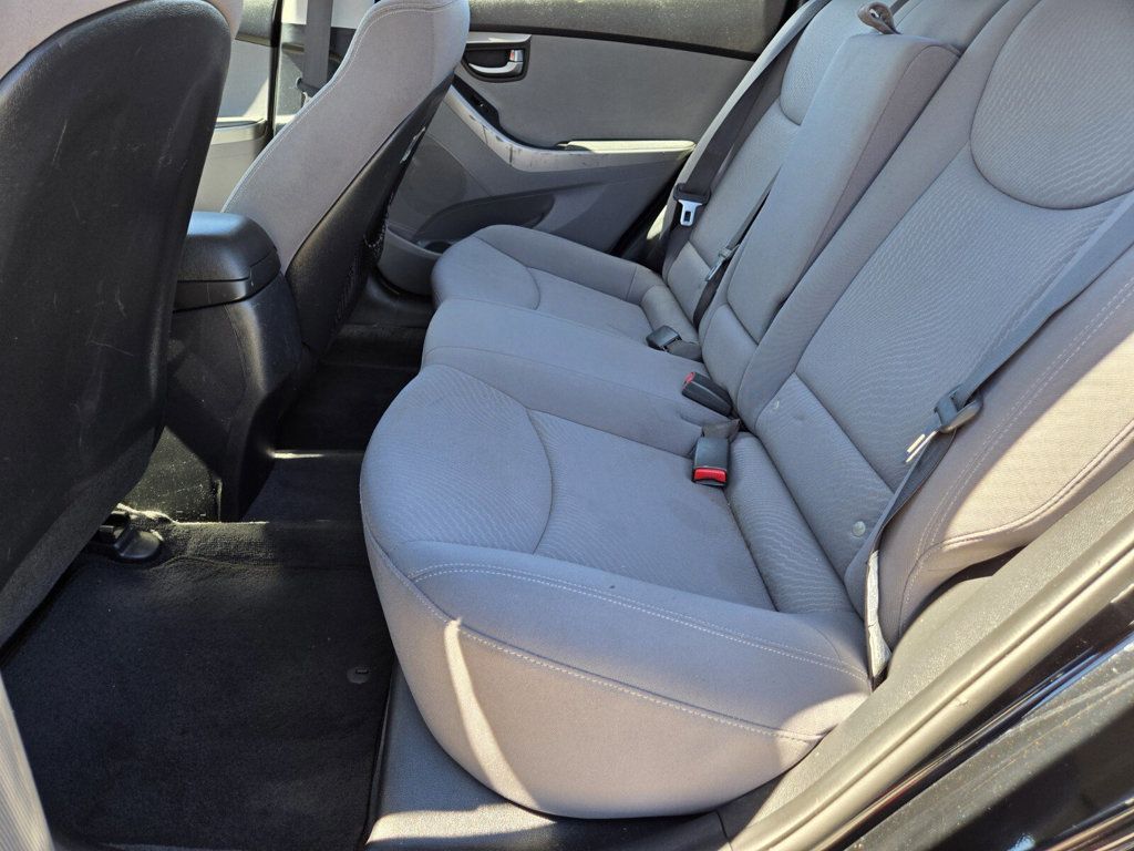 2016 Hyundai Elantra 4dr Sedan Automatic SE - 22937195 - 7