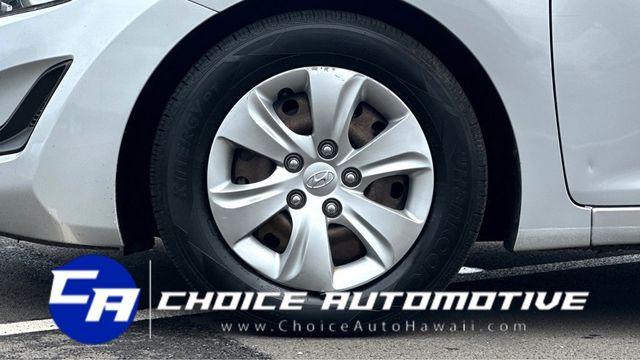 2016 Hyundai Elantra 4dr Sedan Automatic SE - 22389824 - 11