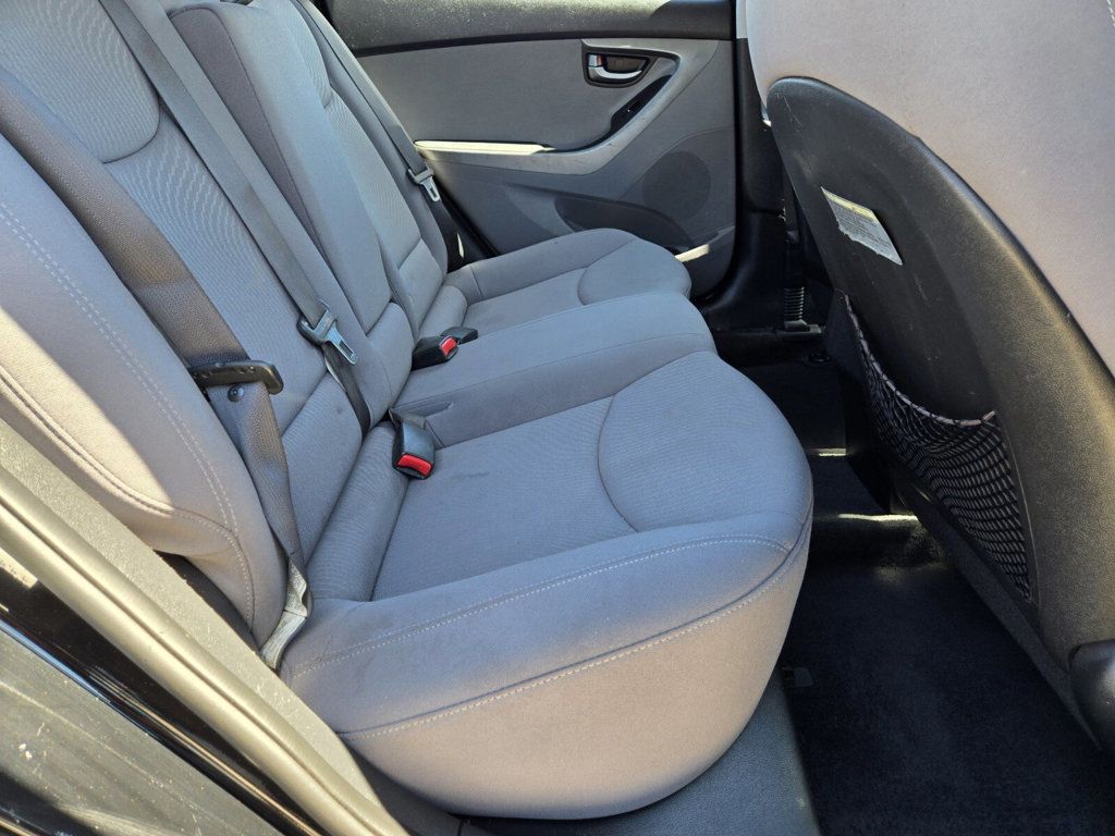 2016 Hyundai Elantra 4dr Sedan Automatic SE - 22957795 - 10