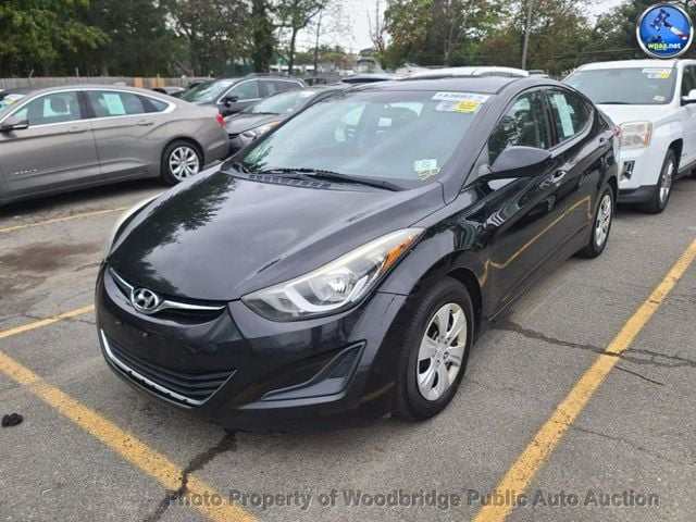 2016 Hyundai Elantra SE - 22930726 - 0