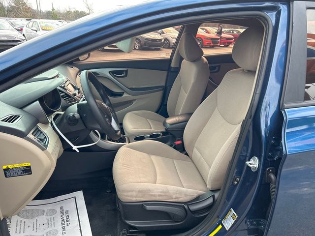 2016 Hyundai Elantra SE - 22964732 - 7