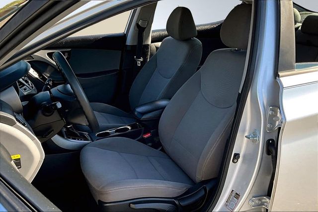 2016 Hyundai Elantra SE - 22940346 - 9