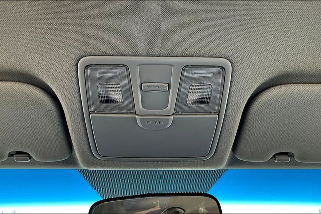 2016 Hyundai Elantra SE - 22940346 - 27