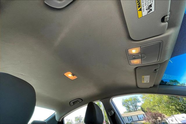 2016 Hyundai Elantra SE - 22940346 - 30