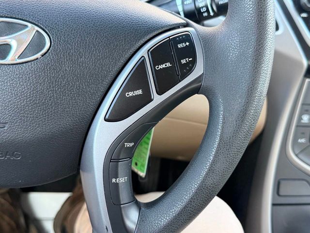 2016 Hyundai Elantra SE 4dr Sedan 6A (US) - 23016874 - 26