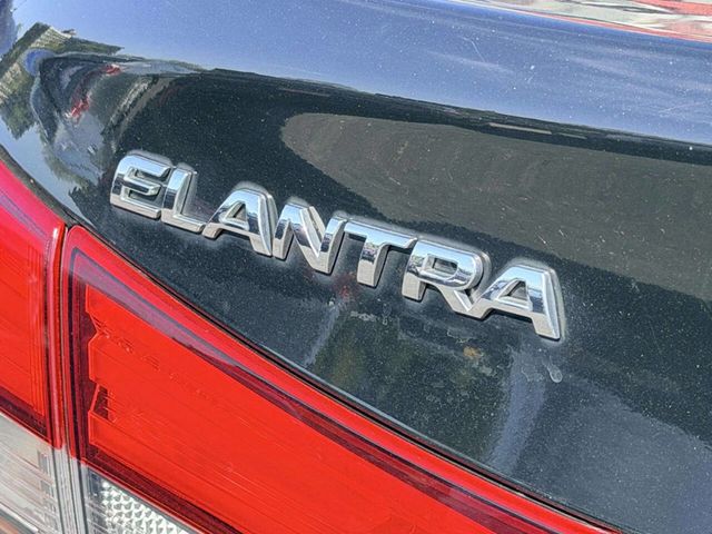 2016 Hyundai Elantra SE 4dr Sedan 6A (US) - 23016874 - 4