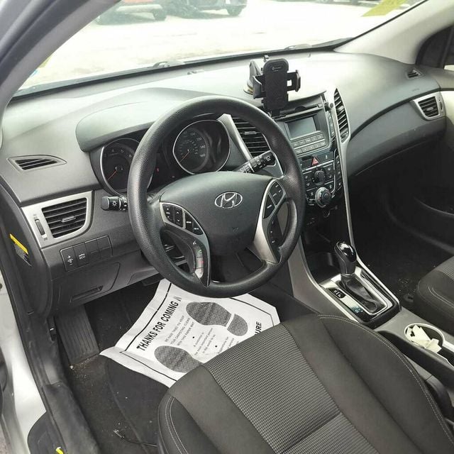 2016 Hyundai Elantra GT  - 23048468 - 3