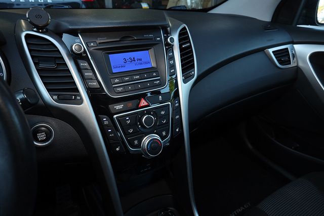 2016 HYUNDAI ELANTRA GT 5dr Hatchback Automatic - 22939725 - 19