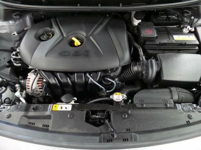 2016 Hyundai Elantra GT 5dr Hatchback Automatic - 15400107 - 9