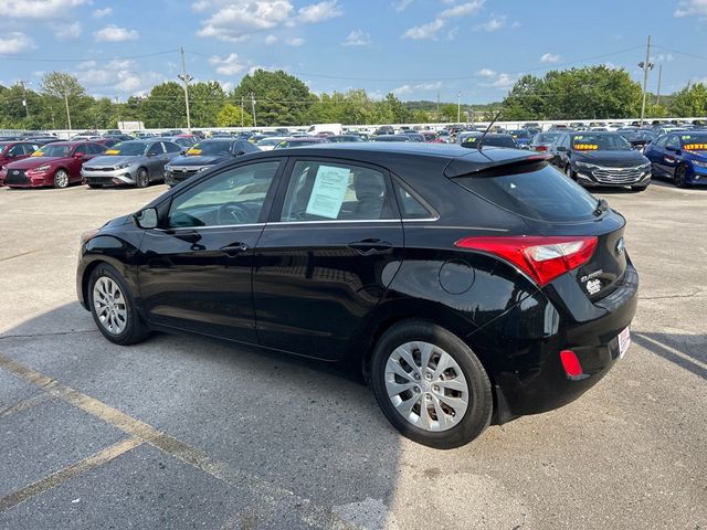 2016 Hyundai Elantra GT 5dr Hatchback Automatic - 23059462 - 5
