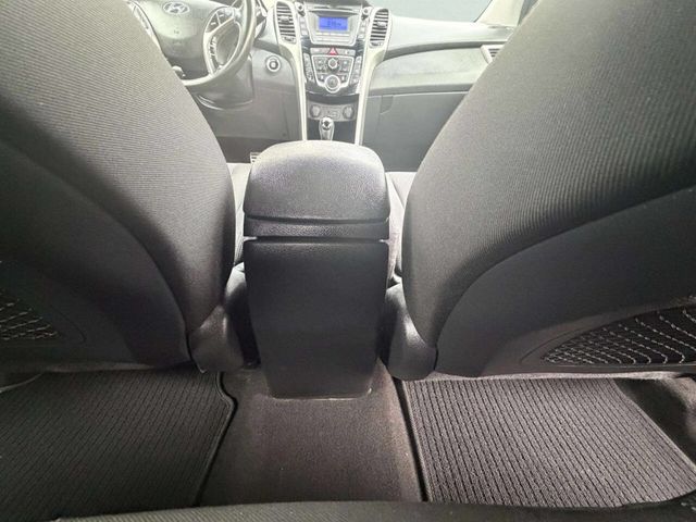 2016 Hyundai Elantra GT 5dr Hatchback Automatic - 22975276 - 23