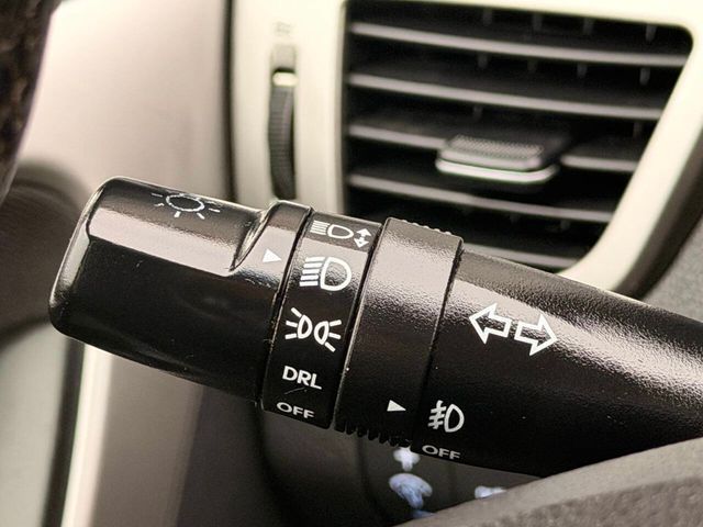 2016 Hyundai Elantra GT 5dr Hatchback Automatic - 22975276 - 36