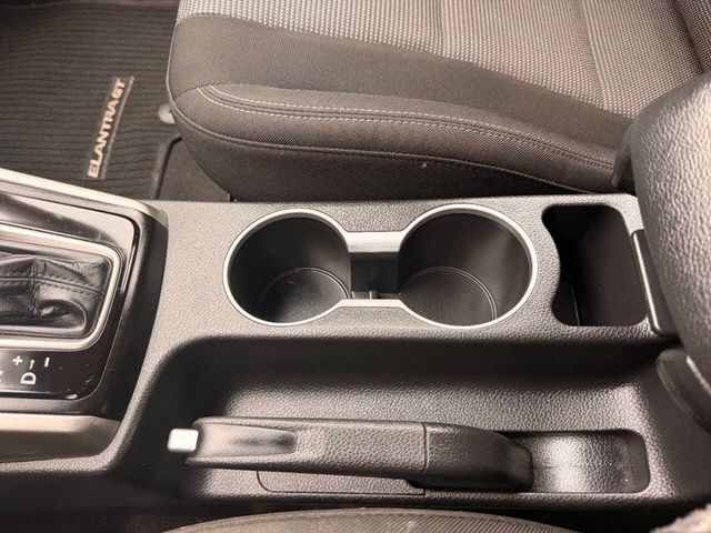 2016 Hyundai Elantra GT 5dr Hatchback Automatic - 22975276 - 44