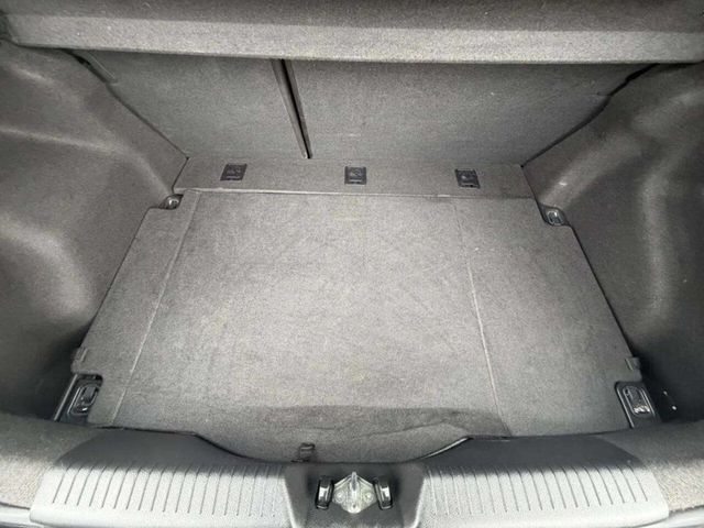 2016 Hyundai Elantra GT 5dr Hatchback Automatic - 22975276 - 7