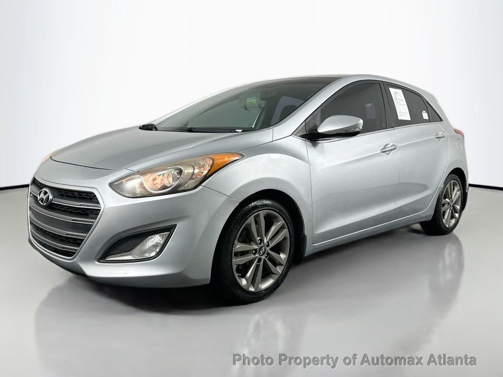 Trunk Ledge Kit | HYUNDAI ELANTRA GT 2016 Trunk Ledge Kit | HYUNDAI ELANTRA GT 2016