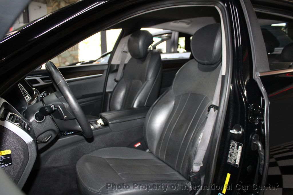 2016 Hyundai Genesis 3.8 photo 10