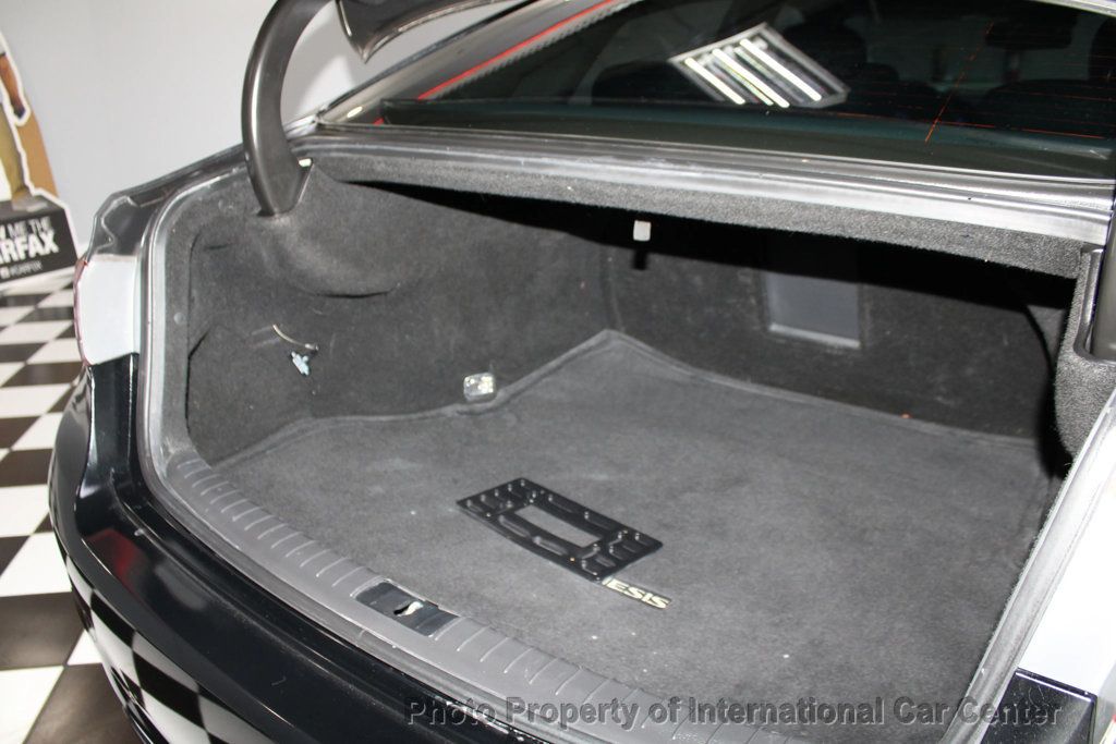 2016 Hyundai Genesis 3.8 photo 25