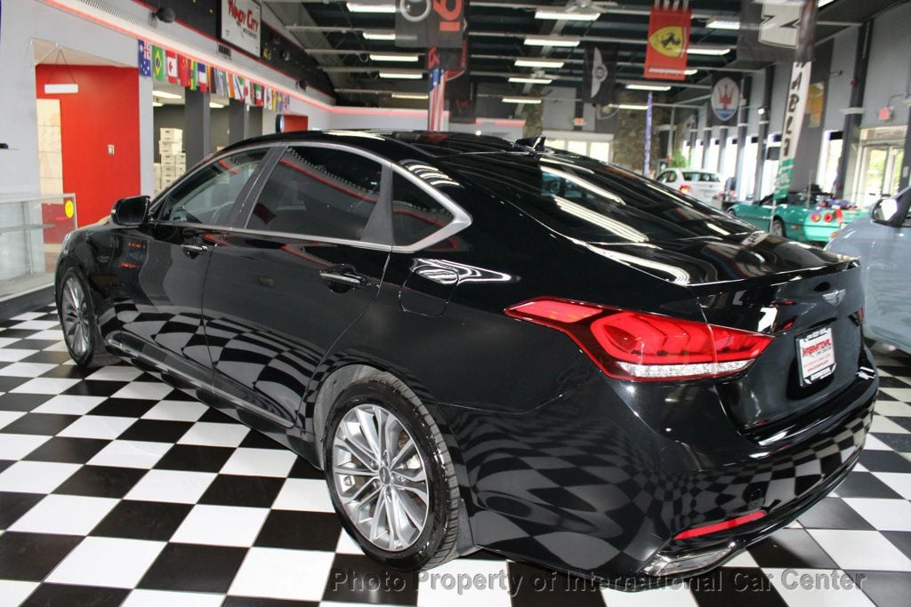 2016 Hyundai Genesis 3.8 photo 5