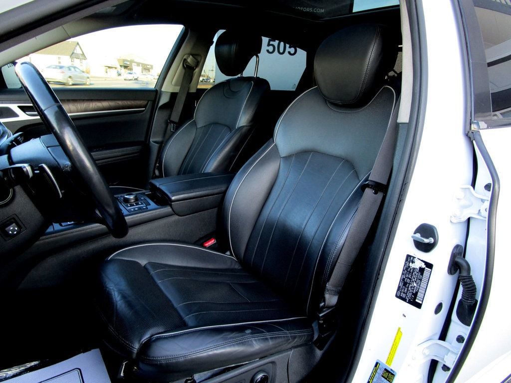 2016 Hyundai Genesis 4dr Sedan V6 3.8L AWD - 22992497 - 14