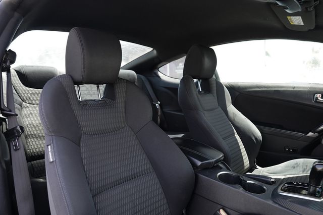 2016 Hyundai Genesis Coupe  - 23047428 - 18
