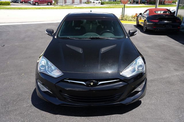 2016 Hyundai Genesis Coupe  - 23047428 - 19